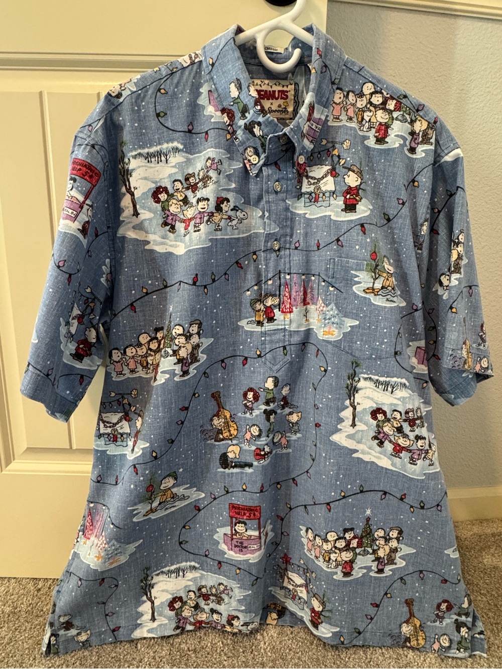 Reyn spooner Light Blue Peanuts Holiday half Button down Shirt